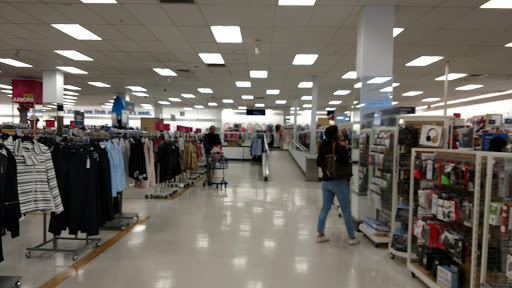 Department Store «Marshalls», reviews and photos, 15945 Ventura Blvd, Encino, CA 91436, USA