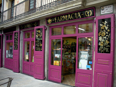 Farmàcia Prujà Plaça Sant Eudald, 2, 17500 Ripoll, Girona, España