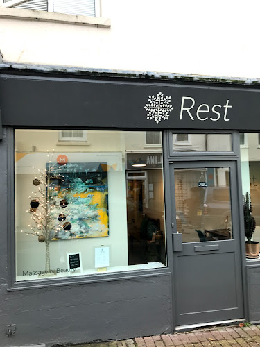 Reviews of Rest Massage & Beauty in Brighton - Massage therapist
