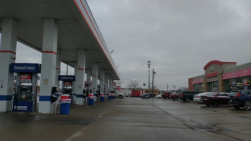 Gas Station «Thorntons», reviews and photos, 7301 Kingsgate Way, West Chester Township, OH 45069, USA