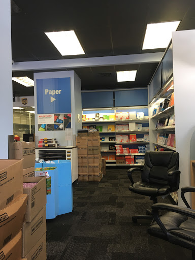 Office Supply Store «Staples», reviews and photos, 1257 2nd Ave, New York, NY 10065, USA