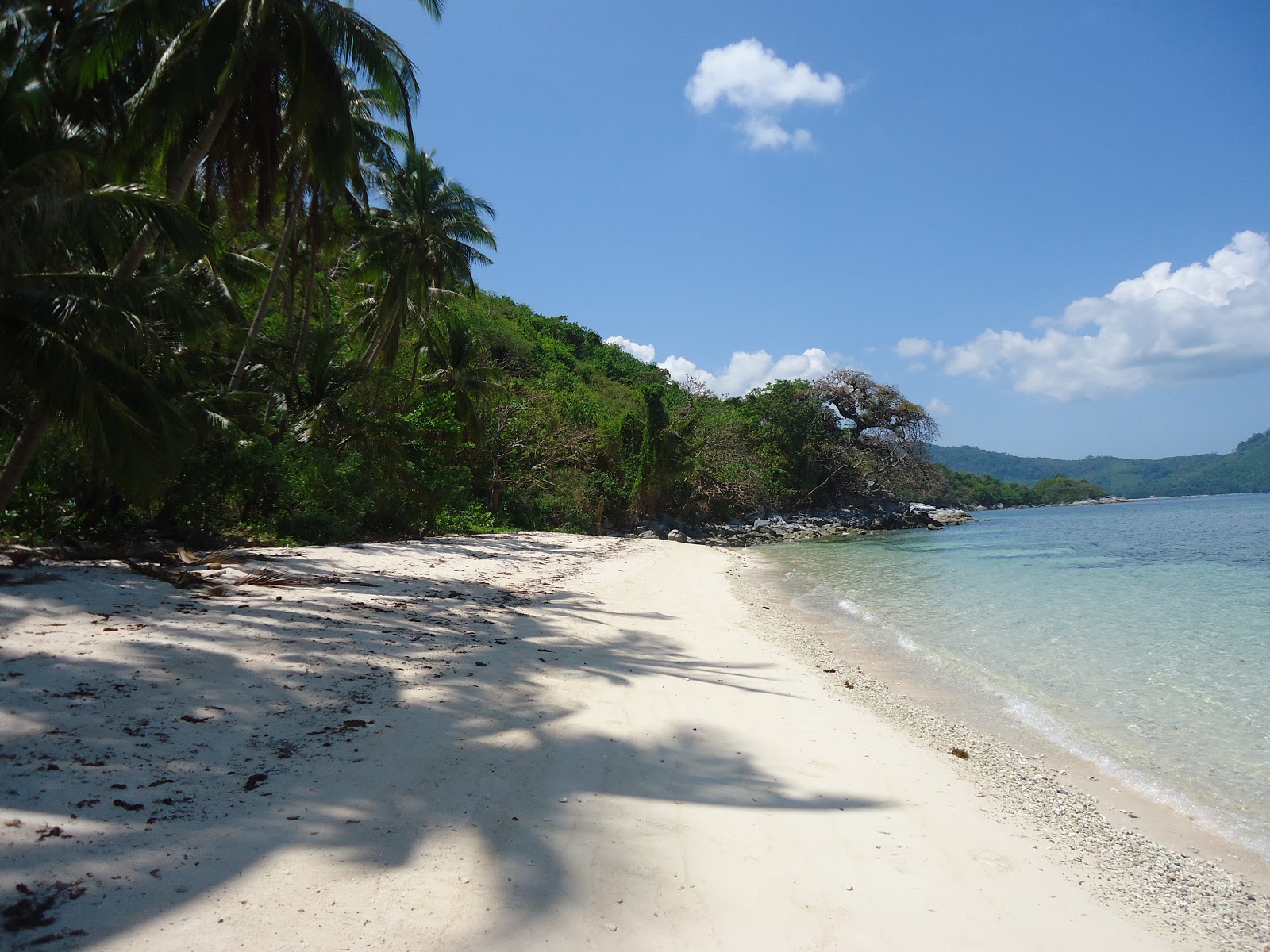 Foto di Spiaggia dell'Isola di Darocotan con molto pulito livello di pulizia