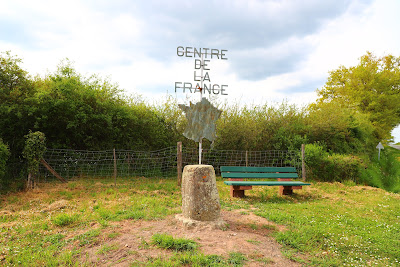 Centre de la France métropolitaine à Nassigny