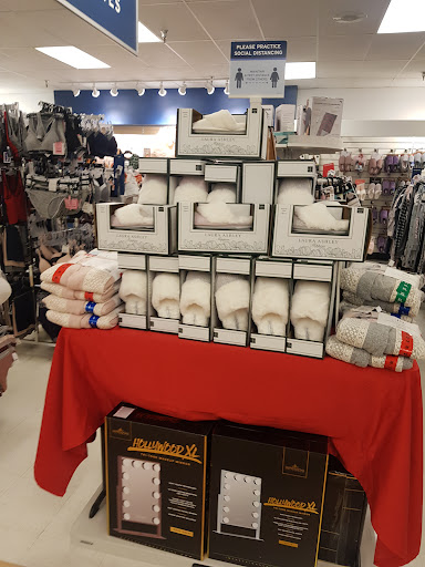 Department Store «Marshalls», reviews and photos, 3205 Alderwood Mall Blvd, Lynnwood, WA 98037, USA