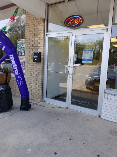 Cell Phone Store «MetroPCS Authorized Dealer», reviews and photos, 29 W White Horse Pike, Berlin, NJ 08009, USA