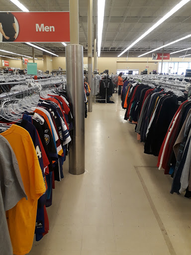 Thrift Store «Savers», reviews and photos, 1925 E Joppa Rd, Parkville, MD 21234, USA