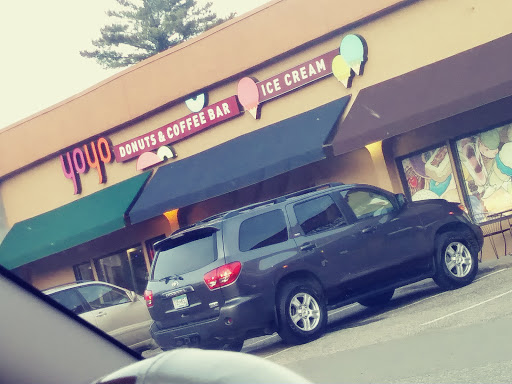 Donut Shop «YoYo Donuts * Coffee * Ice Cream», reviews and photos, 5757 Sanibel Dr, Minnetonka, MN 55343, USA