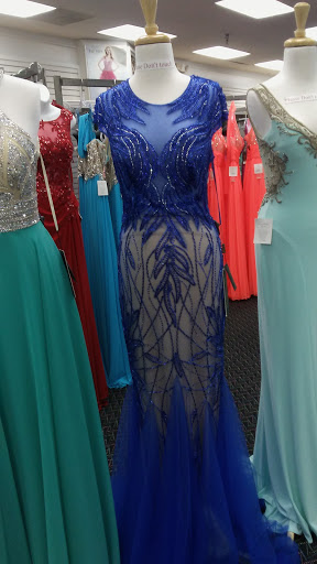 Shopping Mall «Marketplace Mall», reviews and photos, 2101 Peters Creek Pkwy, Winston-Salem, NC 27127, USA