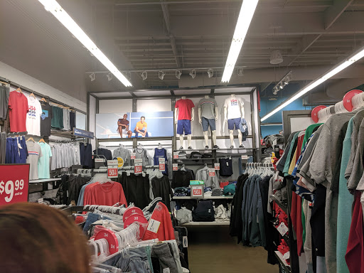 Clothing Store «Old Navy», reviews and photos, 10788 E Foothill Blvd, Rancho Cucamonga, CA 91730, USA