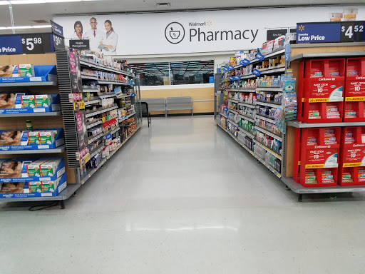 Department Store «Walmart Supercenter», reviews and photos, 1200 Marketplace Dr, Rochester, NY 14623, USA