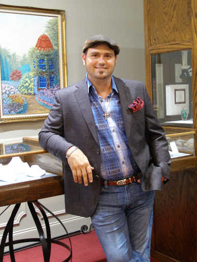 Jewelry Store «De Boscq Fine Jewelry», reviews and photos, 2602 Florida St, Mandeville, LA 70448, USA