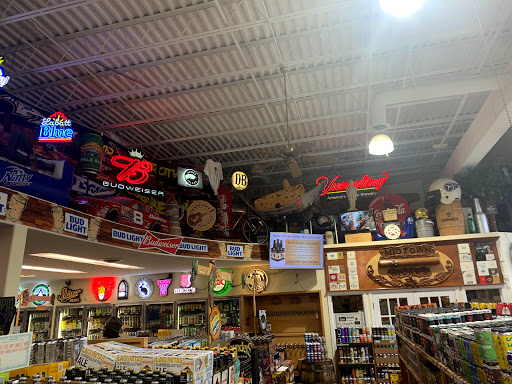 Liquor Store «Midtown Corkdorks Wine Spirits Beer», reviews and photos, 1610 Church St, Nashville, TN 37203, USA