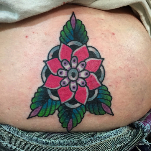 Tattoo Shop «The Rusty Needle Tattoo», reviews and photos, 1270 Harkrider St, Conway, AR 72032, USA