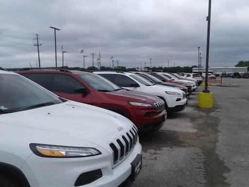 Car Dealer «San Marcos Chrysler Dodge Jeep Ram», reviews and photos, 2990 S Interstate Hwy 35, San Marcos, TX 78666, USA