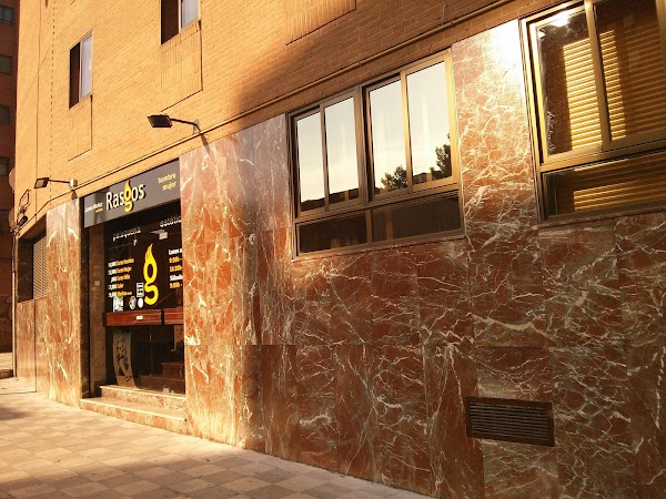 Rasgos Peluquería  Estética Cuenca