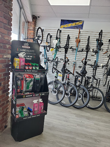 Bicycle Store «Lake Park Bicycles», reviews and photos, 1438 10th St, Lake Park, FL 33403, USA