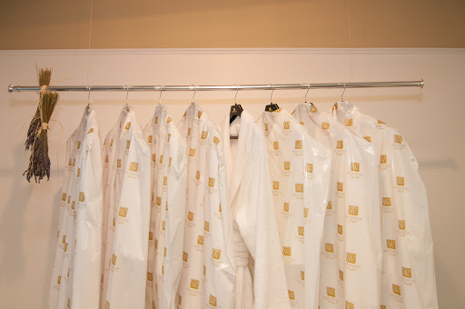 Dry Cleaner «Wooven Dry Cleaning and Wash & Fold», reviews and photos, 2300 W Copans Rd #3, Pompano Beach, FL 33069, USA