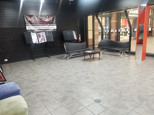 Tattoo Shop «Ink Spot Tattoo - Melbourne», reviews and photos, 1700 W New Haven Ave #199, Melbourne, FL 32904, USA