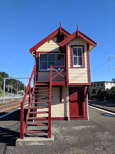 https://www.metlink.org.nz/stop/paek