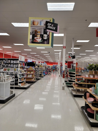 Department Store «Target», reviews and photos, 227 Highland Ave, Salem, MA 01970, USA