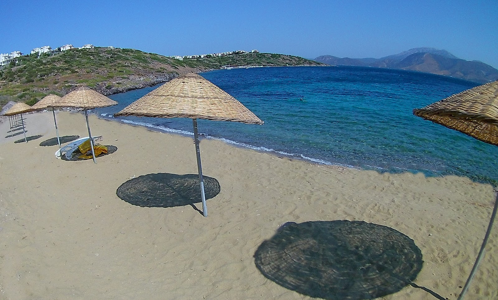 Photo de Ildir Beach avec un rivage spacieux