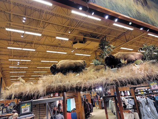 Sporting Goods Store «Bass Pro Shops», reviews and photos, 1000 Bass Pro Dr NW, Altoona, IA 50009, USA