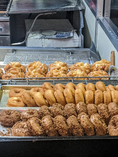 Donut Shop «King Pin Donuts», reviews and photos, 2521 Durant Ave A, Berkeley, CA 94704, USA