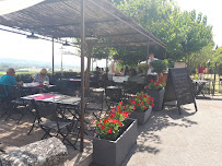 Atmosphère du Restaurant français Bistrot la Terrasse à Joucas - n°6