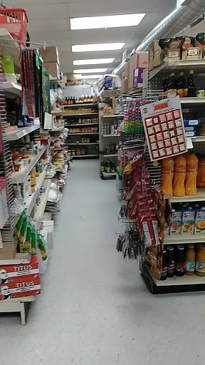 Grocery Store «Iowa City Halal And Grocery», reviews and photos, 1806 Boyrum St, Iowa City, IA 52240, USA