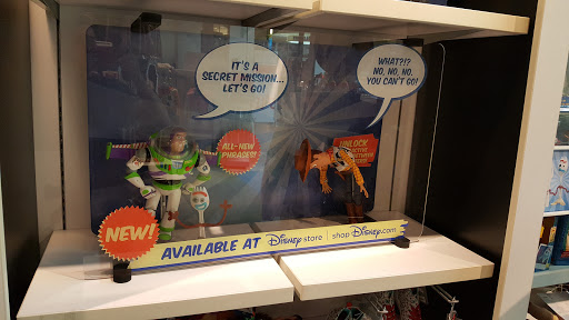 Toy Store «Disney Store», reviews and photos, 2701 Bergen Town Center, Paramus, NJ 07652, USA