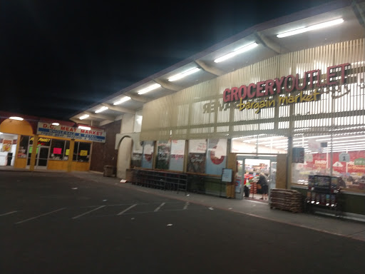 Grocery Store «Grocery Outlet Bargain Market», reviews and photos, 2079 23rd St, San Pablo, CA 94806, USA