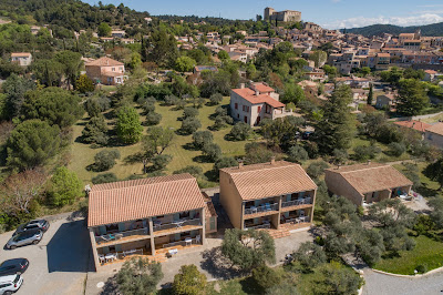 Résidence Lou Cigaloun - Ana Location - Gréoux - 2 étoiles à Gréoux-les-Bains