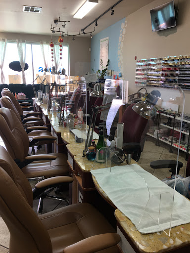Nail Salon «Bella Nails & Spa», reviews and photos, 904 N Scottsdale Rd # 105, Tempe, AZ 85281, USA