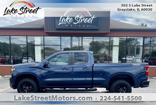 Car Dealer «Auto Villa», reviews and photos, 302 S Lake St, Grayslake, IL 60030, USA