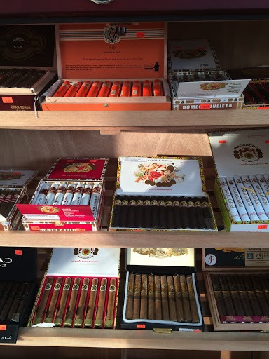 Tobacco Shop «J K Smoke Shop», reviews and photos, 3716 Saviers Rd, Oxnard, CA 93033, USA