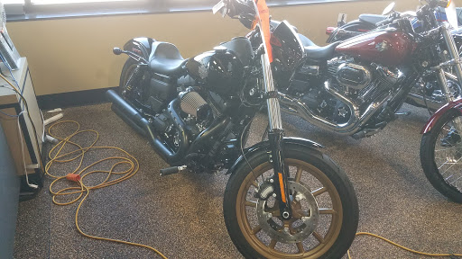 Motorcycle Dealer «Twin Cities Harley-Davidson Blaine», reviews and photos