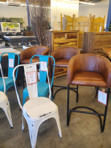 Furniture Store «Furniture Connexion», reviews and photos, 1800 NW Fairview Dr, Gresham, OR 97030, USA