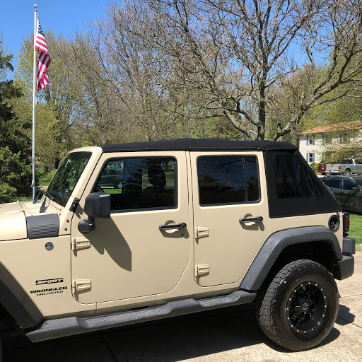 Truck Accessories Store «Car Gear», reviews and photos, 110 N Main St, Akron, OH 44308, USA