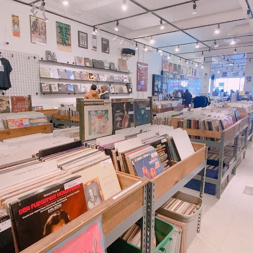 Record Store «Reckless Records», reviews and photos, 3126 N Broadway St, Chicago, IL 60657, USA