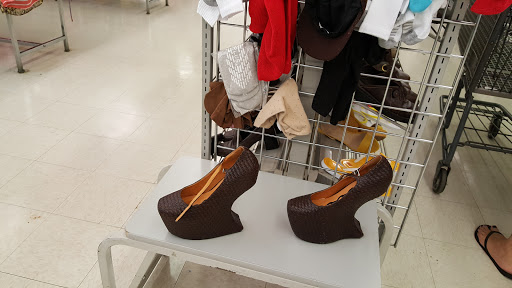 Thrift Store «Goodwill Industries of Middle Tennessee», reviews and photos