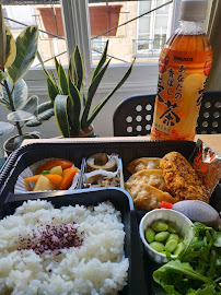 Plats et boissons du Restaurant japonais authentique OKAWARI パリ15区のお弁当屋さん à Paris - n°14