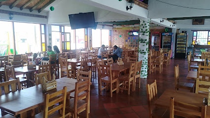 Restaurante Parque Los Dinosaurios - monumento la Amonita, Kilómetro 4 Vía Santa Sofía Frente al, Villa de Leyva, Boyacá, Colombia