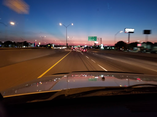 Car Dealer «Clay Cooley Auto Group», reviews and photos, 698 E Airport Fwy, Irving, TX 75026, USA