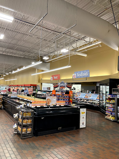 Supermarket «Giant Eagle Supermarket», reviews and photos, 21593 Lorain Rd, Fairview Park, OH 44126, USA