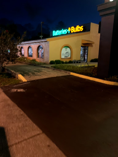 Car Battery Store «Batteries Plus Bulbs», reviews and photos, 5644 US-19, New Port Richey, FL 34652, USA