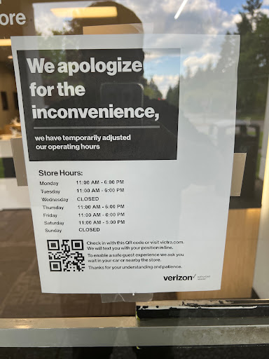 Cell Phone Store «Verizon Authorized Retailer - A Wireless», reviews and photos, 3 Monroe Pkwy Suite Z1, Lake Oswego, OR 97035, USA