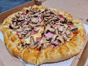 Photo n°11 de Pizza Hut à Briis-sous-Forges ()