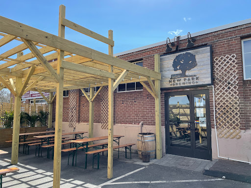 Brewery «New Park Brewing», reviews and photos, 485 New Park Ave, West Hartford, CT 06110, USA