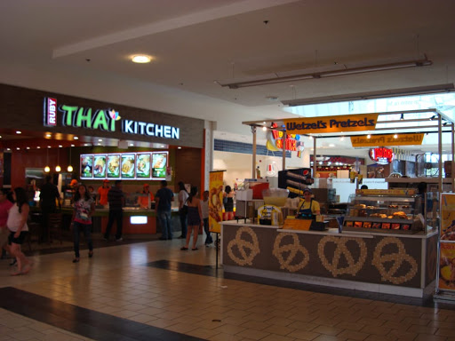 Shopping Mall «Vintage Faire Mall», reviews and photos, 3401 Dale Rd #483, Modesto, CA 95356, USA