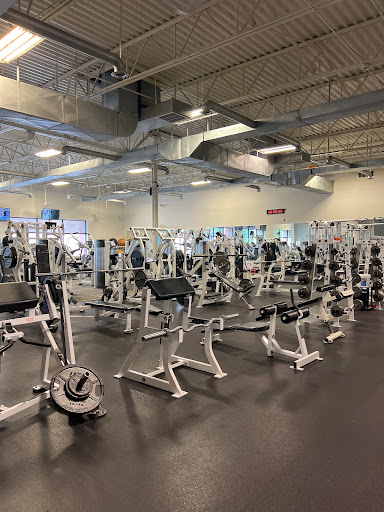 Gym «Fitness 19 Clinton Township», reviews and photos, 40789 Garfield Rd, Charter Twp of Clinton, MI 48038, USA